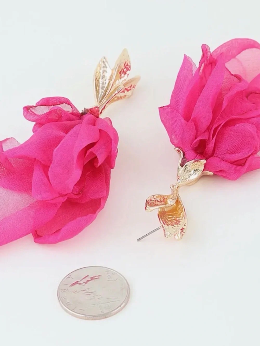 Pink Feather Ruffle Drop Earrings (5500)